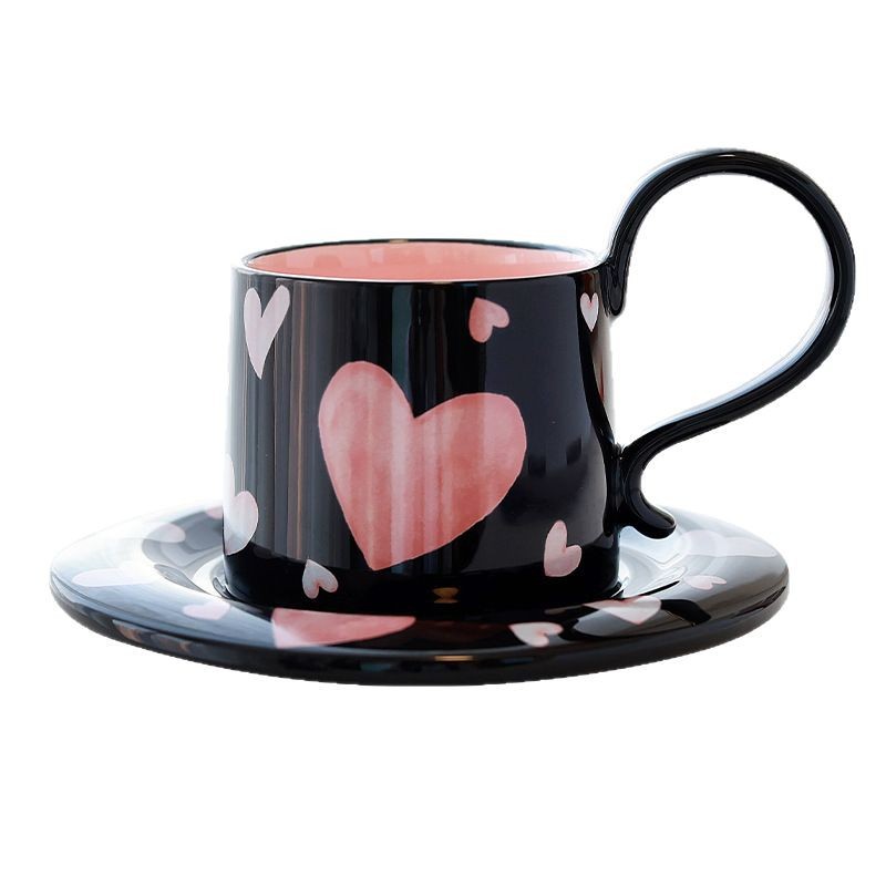 Juego de tazas y platillos de café de amor de alto valor Taza de cerámica pellizcada a mano creativa Taza de té de la tarde de estilo nórdico de Amazon transfronterizo