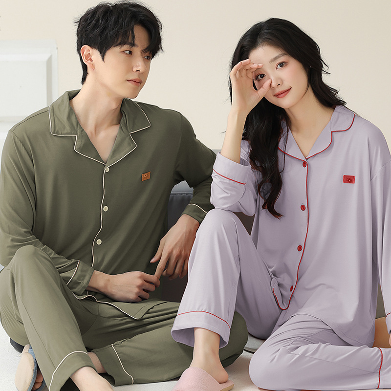 Pajama de pareja de primavera y otoño delgado moda pantalones de manga larga cardigan juvenil simple conjunto de ropa casera casual