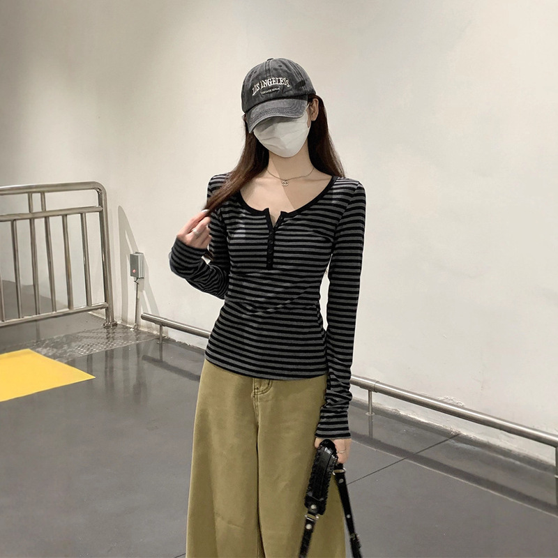 Unique Half-Open Collar Buttoned T-Shirt Top for Women, Spring and Autumn American Style Bm Spicy Girl Style Striped Long-Sleeve Regular Shoulder Base Shirt Unique Half-Open Collar Buttoned T-Shirt Top for Women, Spring and Autumn American Style Bm Spicy Girl Style Striped Long-Sleeve Regular Shoulder Base Shirt