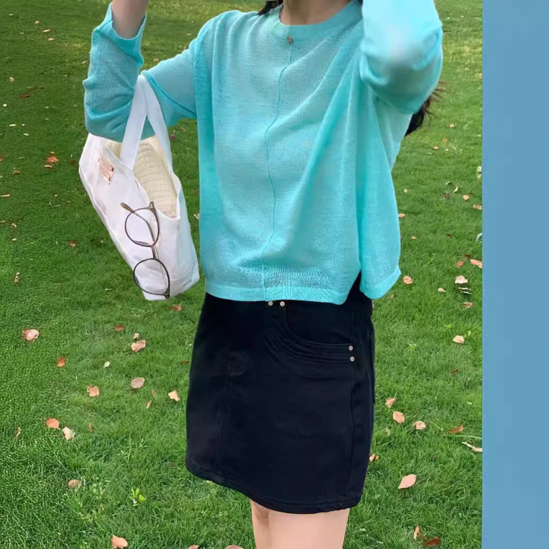 Korean Style Shell Button Sun Protection Blouse, Lazy Women's Summer Thin Long-Sleeved Slimming Look Candy-Colored Knitwear Top Korean Style Shell Button Sun Protection Blouse, Lazy Women's Summer Thin Long-Sleeved Slimming Look Candy-Colored Knitwear Top