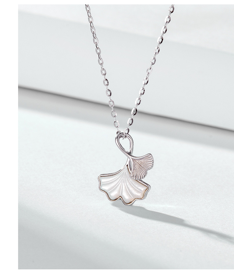 Simple Style Leaf Sterling Silver Necklace Inlay Shell 925 Silver Necklaces display picture 3