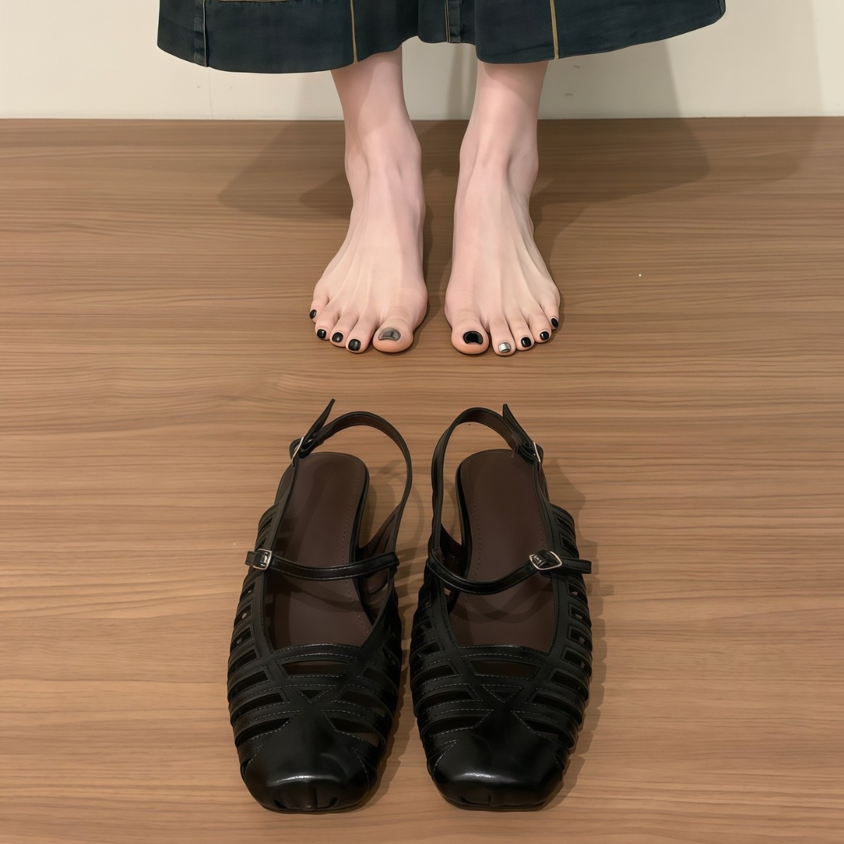Sandalias de Cuña con Punta Cerrada de Superfibra, Transpirable y Calado para Verano image 5