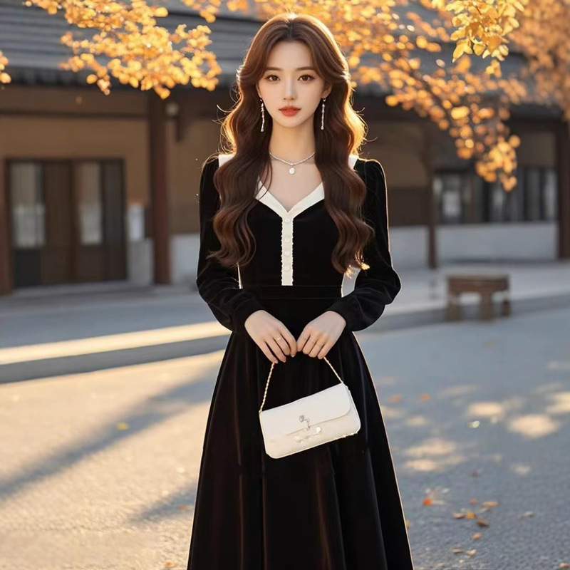 Hepburn Style Black Contrast Velvet dress High-end Formal Waist Slimming Rich Family's Long Dress