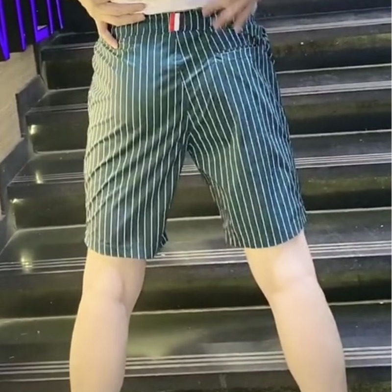 Trendy brand new summer striped cropped popular on the internet for men, with ice silk quick drying beach casual pants,_voghion.com