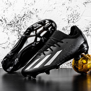 Huili Cross-border Three-bar Low-top Football Shoes Young Students Sub-training Sports Football Shoelaces Carbon Plate Spike Foot