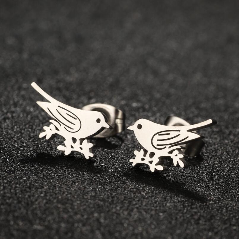 1 Pair Simple Style Bird Plating Stainless Steel 18k Gold Plated Ear Studs display picture 3