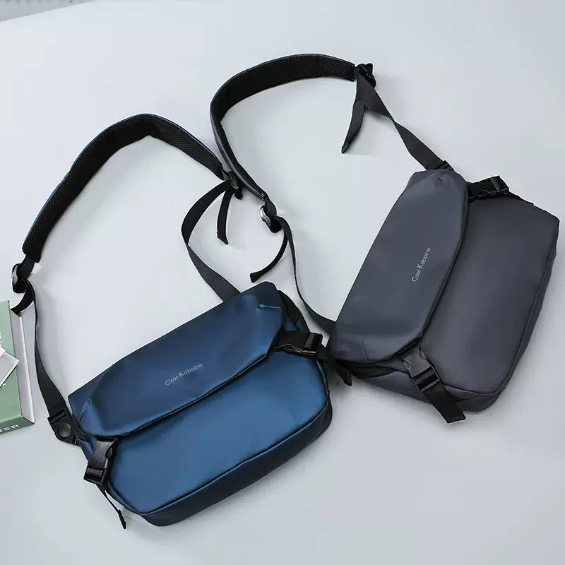 男包新款骑行单肩包男士包包潮牌斜挎包休闲邮差包工装小挎包背包