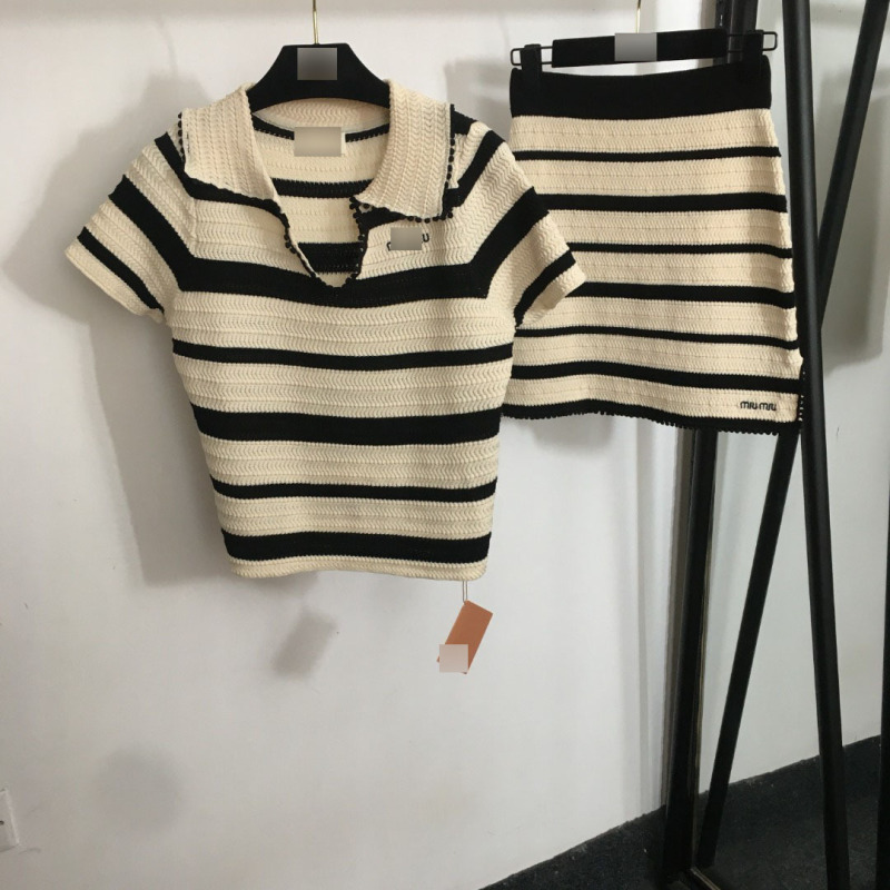 25 Cross-Border Export Hot-Selling New Knitted Suit Color-Blocked Stripesd Lapel Short-Sleeved Knitwear + A-Line Short Skirt