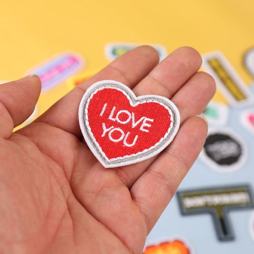 依绣刺绣布贴电脑绣花章时尚个性英文单词系列衣服装饰补丁贴贴布