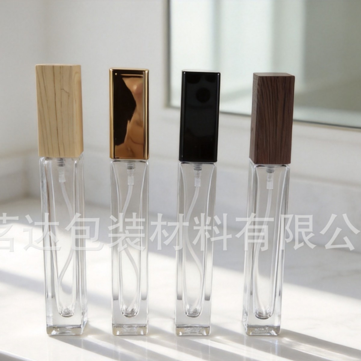 Transparent glass perfume