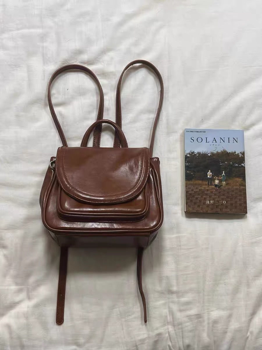 니치 디자인 한국식 배낭 여성 2023 년 가을 · 겨울 새로운 고가치 통근 대학식 TEXTE 핸드백