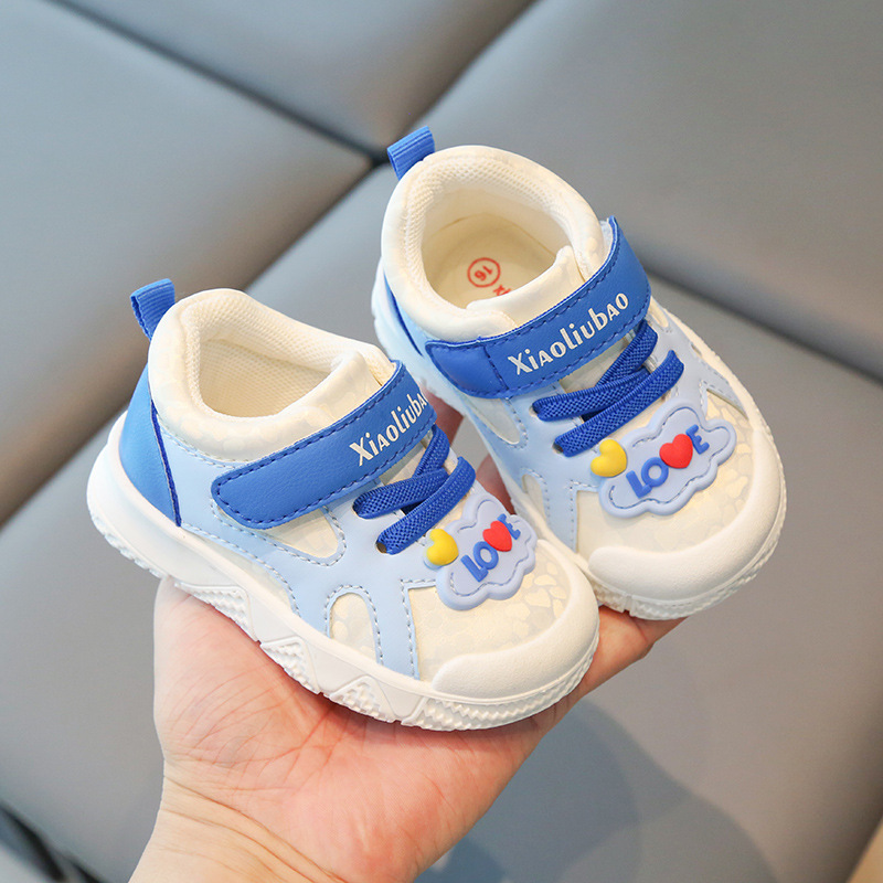 2023 primavera y otoño nuevos niños y niñas zapatillas funcionales zapatos de bebé de cuero zapatos de niño de dibujos animados entrega de una sola pieza