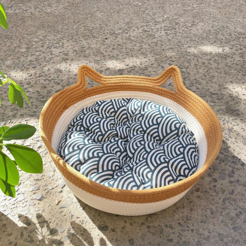 면고양이귀 + 물고기무늬 쿠션