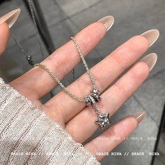 闪锆星星吊坠项链女高级感轻奢小众锁骨链气质百搭配饰