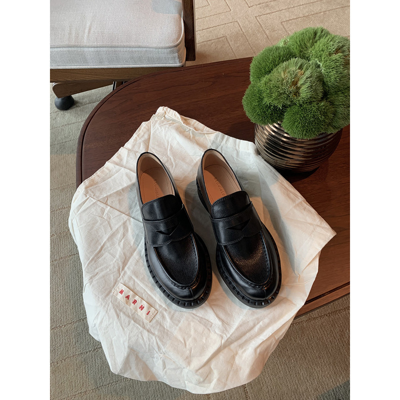 High-grade cowhide version ~ Grape mom's same retro British style round toe chunky heel lazy loafers women's small leather shoes High-grade cowhide version ~ Grape mom's same retro British style round toe chunky heel lazy loafers women's small leather shoes