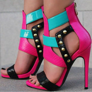 �羳�W���ǹ�ɫ�Tᔸ߸�Ů��Ь���Q؛Դ���R�d����Ьsandals