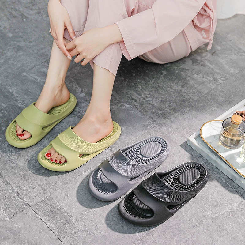 Мужские летние массажные тапочки для пар, легкая домашняя Бесшумная домашняя обувь, Нескользящие сандалии для ванной с мягким дном