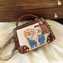 北包包屁蹲熊波士顿枕头高级感女士单肩斜挎包卡通可爱时尚大容量