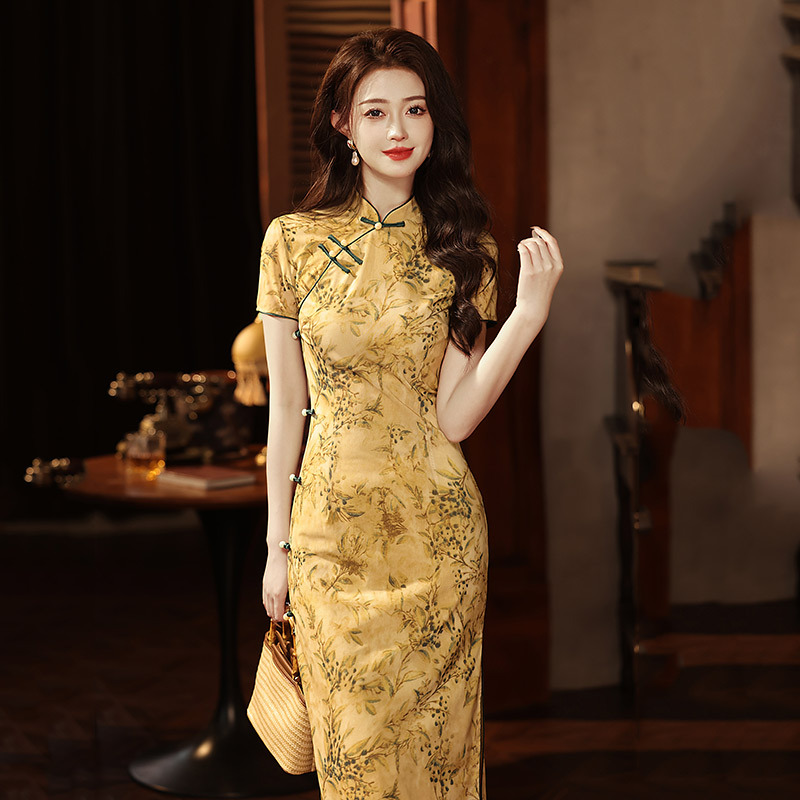 金色國風中式長款改良旗袍新款年輕款女復古修身短袖氣質平時可穿