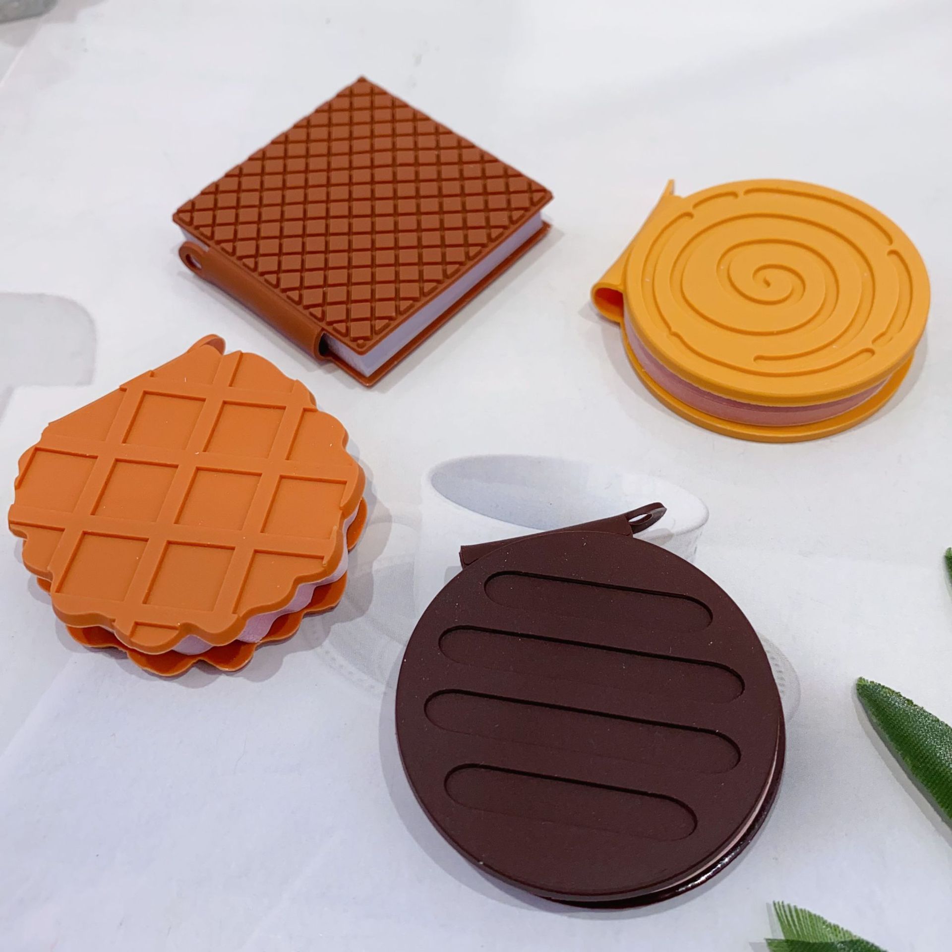376g Weight Sticky Note Stationery Type 24 Pieces Per Pack Quantity Learning Occasion Bite a Cookie Pattern Cute Style 24 Pieces Per Pack Bite A Cookie Learning Cute Sticky Note 11