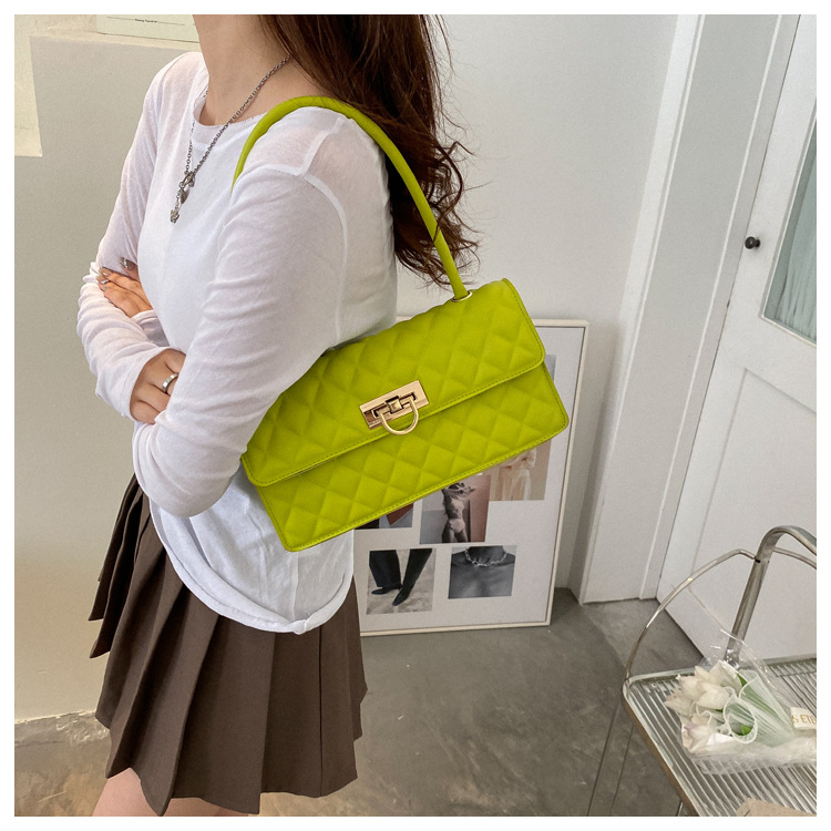 Women's Small Spring Autumn Pu Leather Fashion Underarm Bag display picture 7