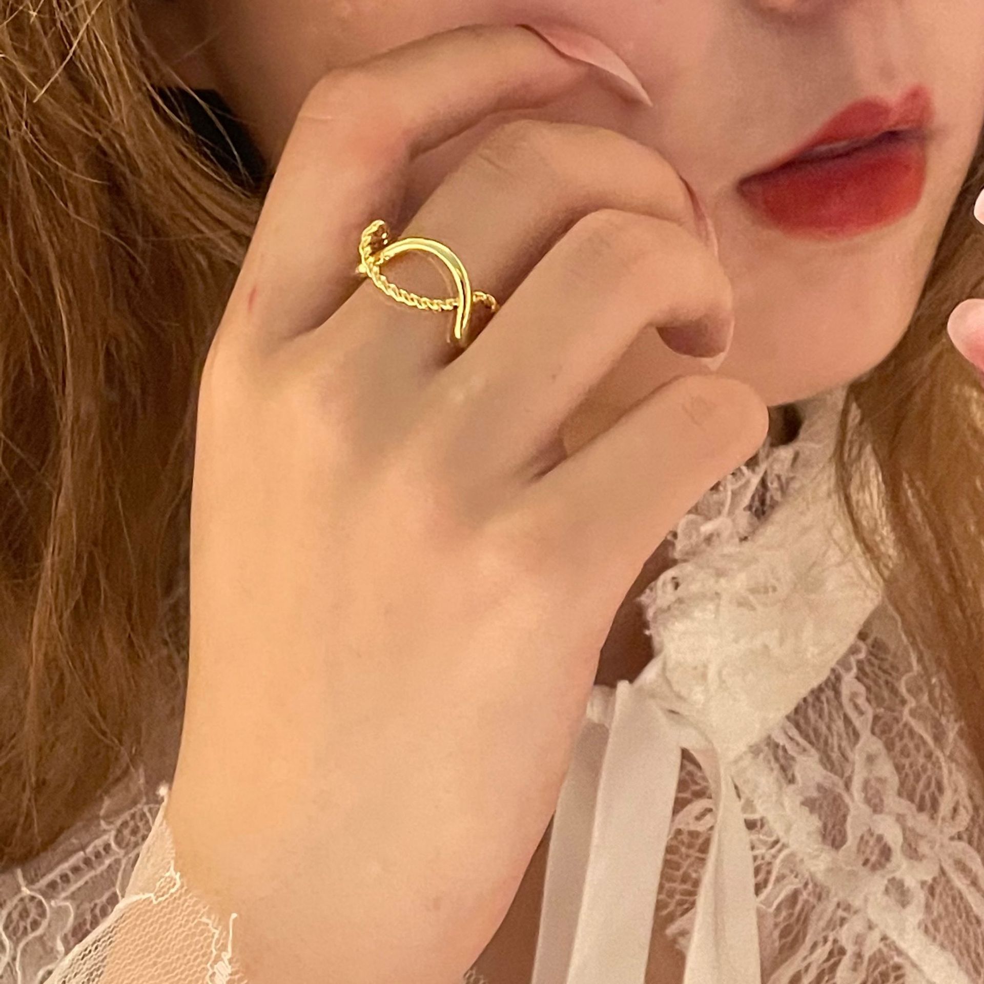 Simple Geometric Cross Alloy Ring display picture 1