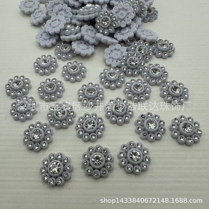 14mm Sunflower Diamond Round Flower Plate Diamond, Dyeable Hollow Solid White Diamond, DIY Hair Accessory Parts, Double-Layer Flower Water 14mm Sunflower Diamond Round Flower Plate Diamond, Dyeable Hollow Solid White Diamond, DIY Hair Accessory Parts, Double-Layer Flower Water