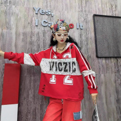 欧货卫衣女2025秋季新款个性12数字母蕾丝拼接杠条破洞宽松T恤 潮