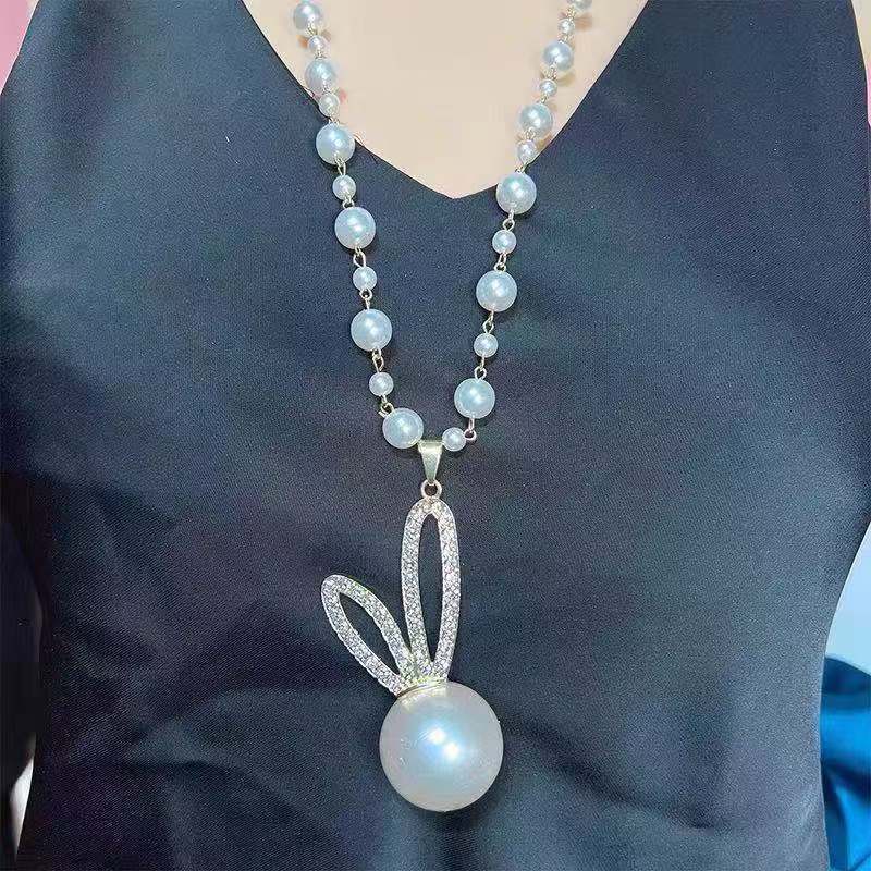 147 큰 진주 토끼 모양