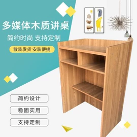 实木床;布艺沙发;衣柜