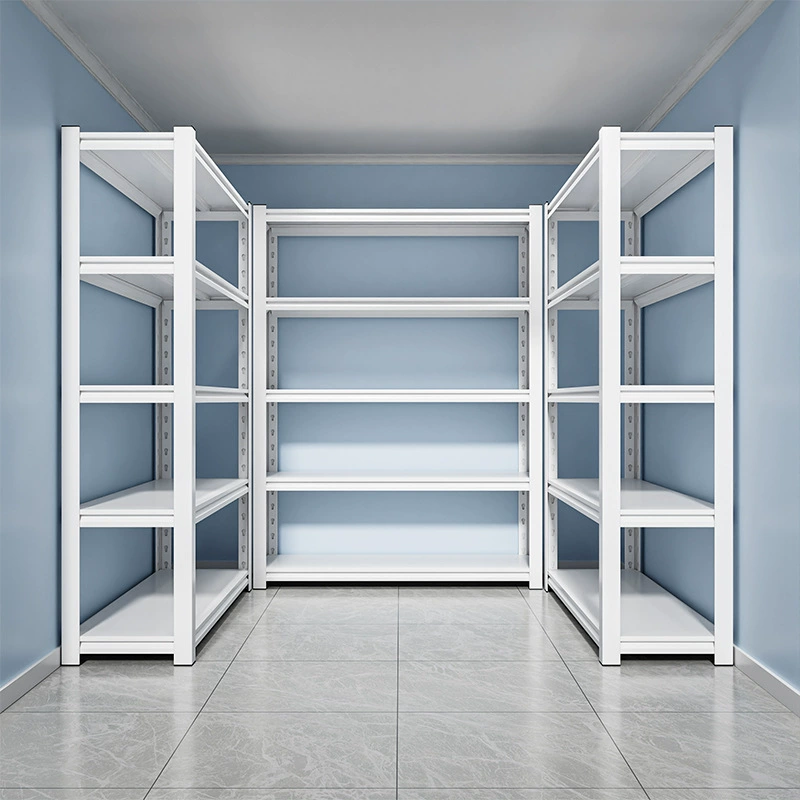 Многослойные полки для хранения на складах от пола до потолка