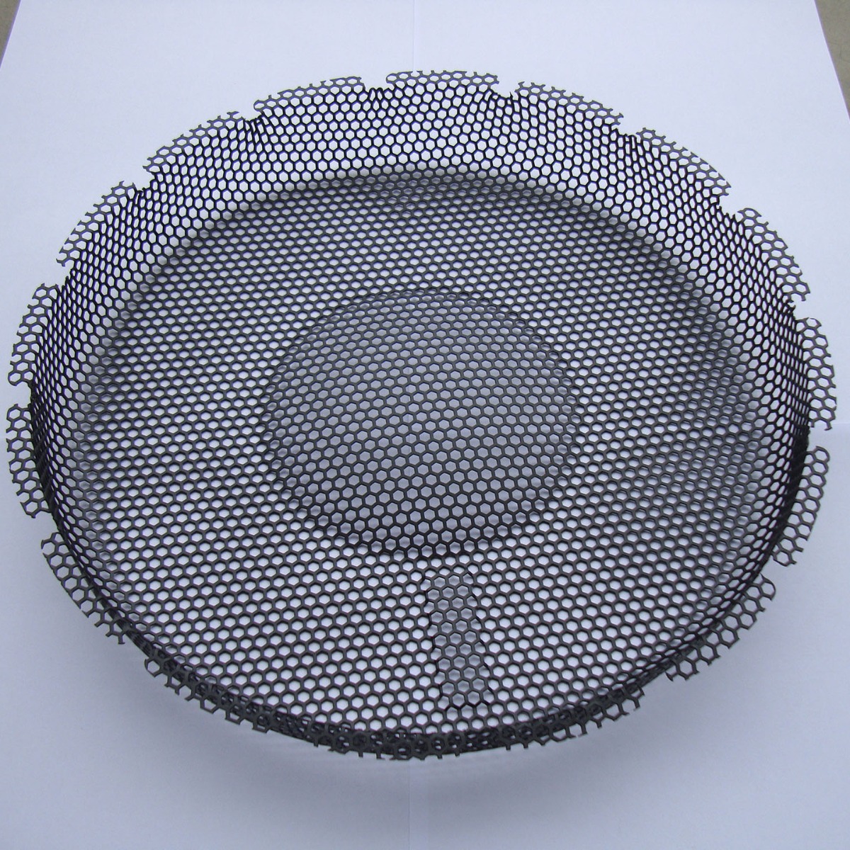 厂家供应 15寸汽车喇叭音响铁网罩 车载扬声器配件网罩