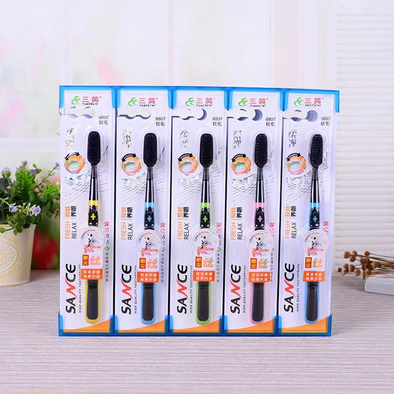 46 tipos de cepillo de dientes - 5 un solo paquete de cepillo de dientes de pelo suave limpio sin dañar las encías Yiwu productos al por mayor