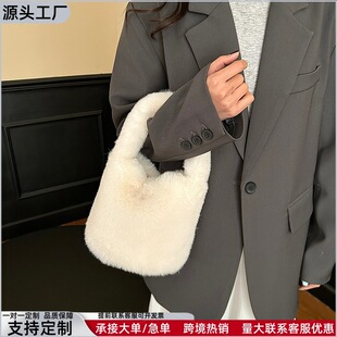 �羳�ﶬ�¿�ë�q����ˮͰ���ٴ�ͨ�ڳ���Ů��ë���״�����б���