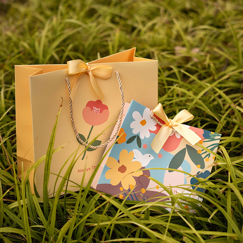 蝴蝶结礼品袋手提包装纸袋生日礼物创意高级节日送袋子伴手礼