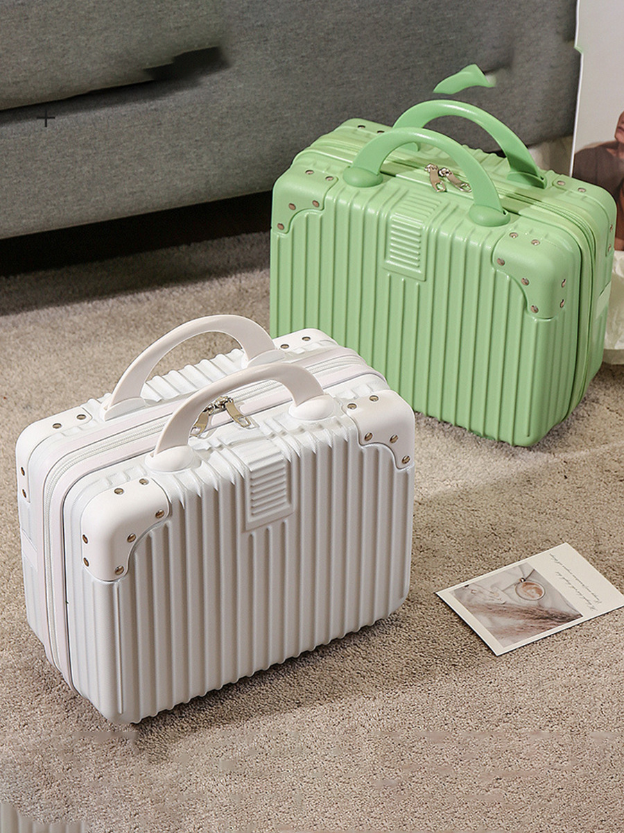 handheld suitcase for traveling