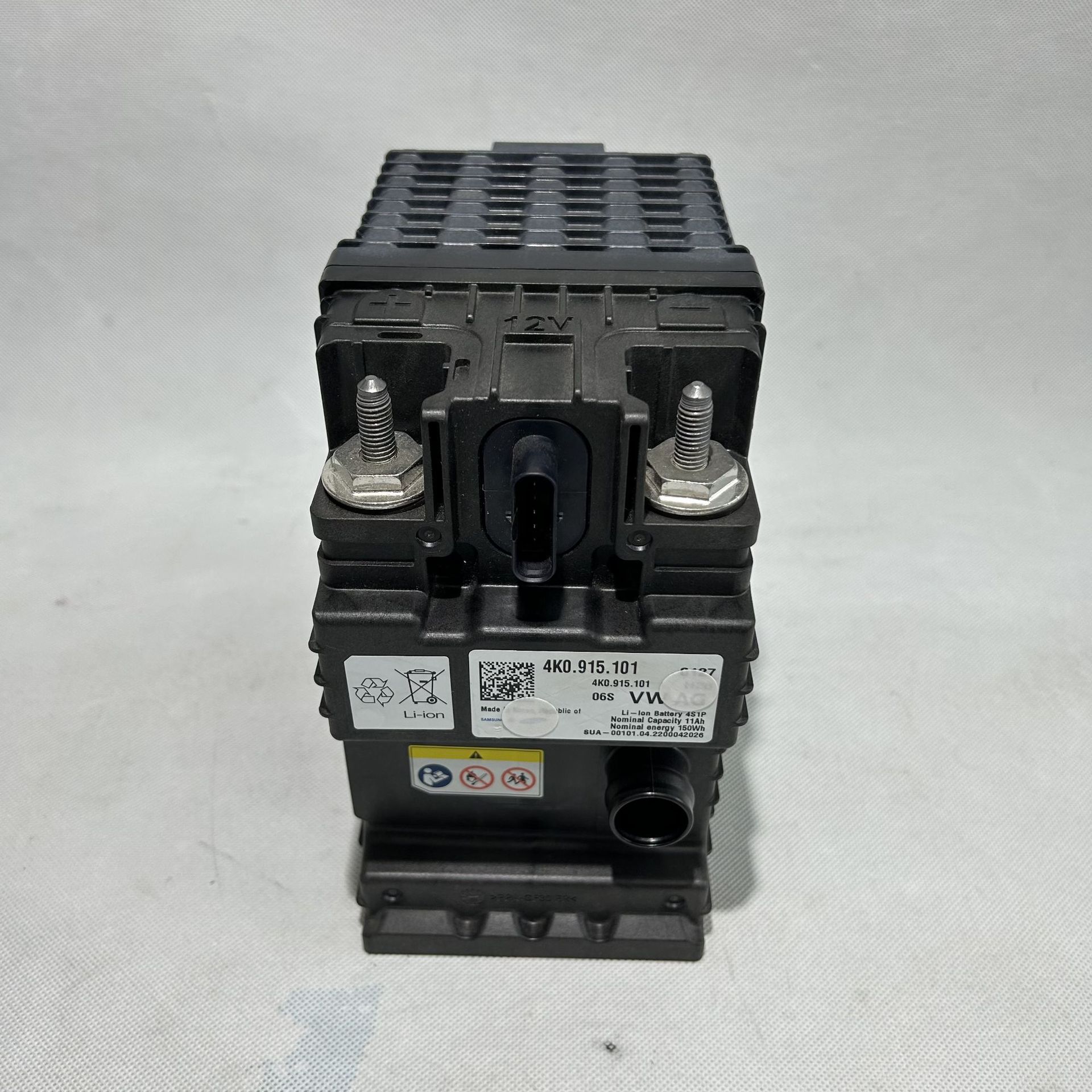 Suitable for Audi A6Lc8A7L Lithium Battery, Start-Stop Auxiliary Battery, Small Battery, Emergency Battery