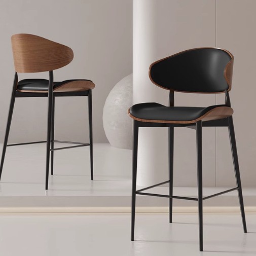 軽奢金属製バーチェア、家庭用高級感のあるハイチェア、シングルスタイルチェア、背もたれ付きチェア、移動可能なバーチェア