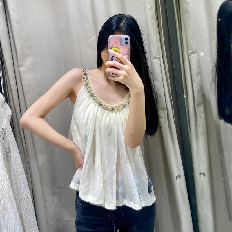 Foreign trade wholesale ZA series sweet fashion loose off-shoulder beaded fluffy camisole top 8194505