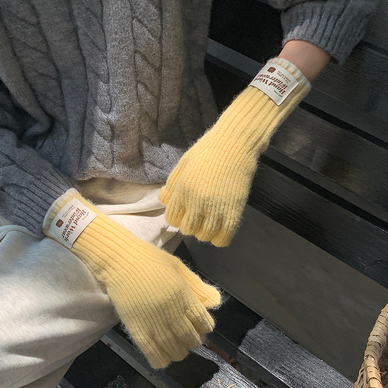 Guantes de invierno caliente pantalla táctil coreana dedo de moda para estudiantes al aire libre guantes de lana de punto a prueba de viento al por mayor