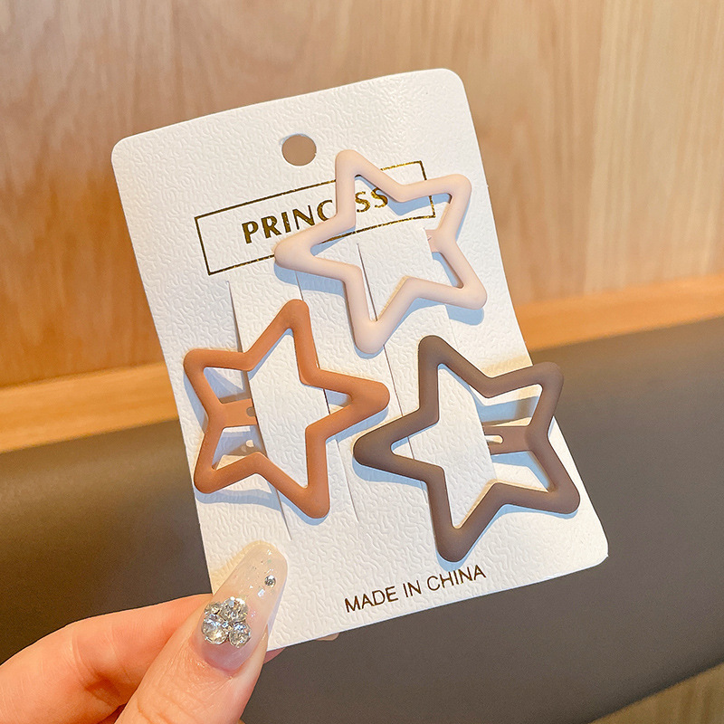 Leche de café, clip de cebo, clip de cabello roto, cabeza trasera, clip de lavar la cara, maquillaje, clip de cabello, toque de cabeza