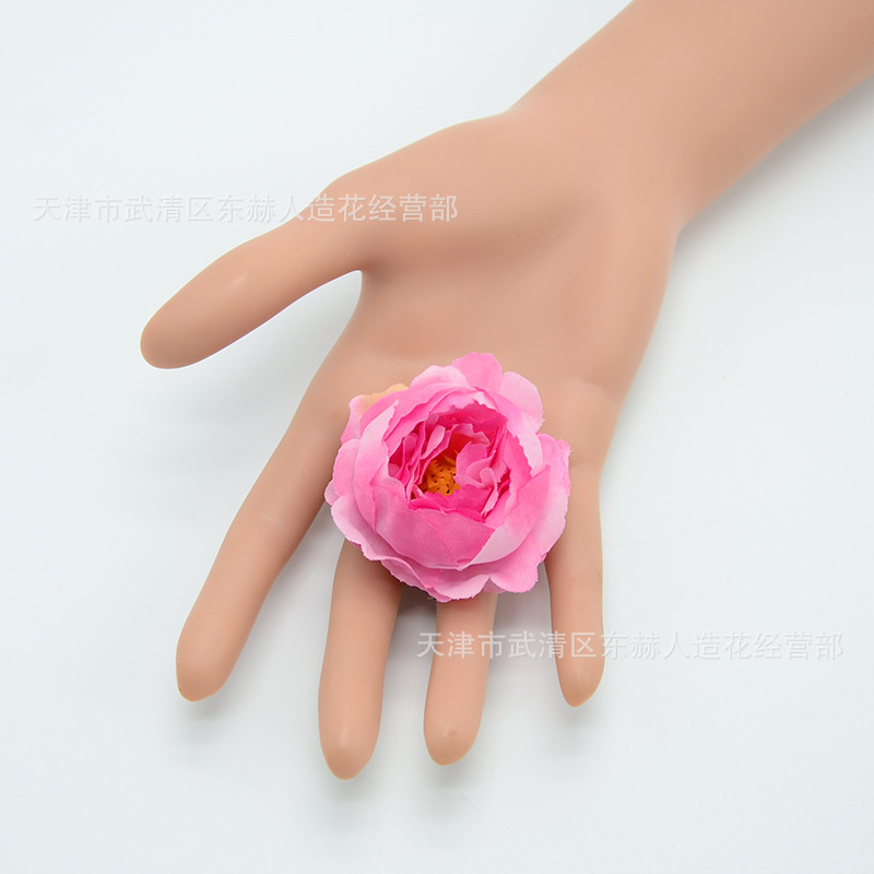 精巧な牡丹の花5cmの小さい牡丹の結婚式のテーブルの花は絹布の牡丹の花を飾ります。|undefined
