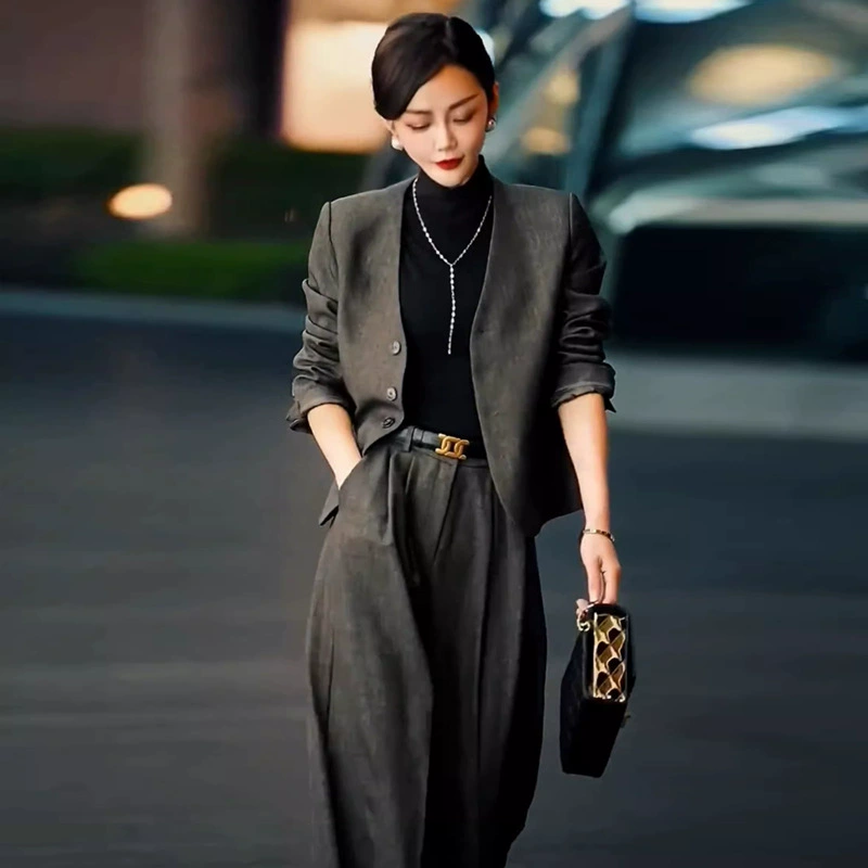 Весенний костюм, брюки, комплект 2024 года, тренд сезона, стиль Chanel