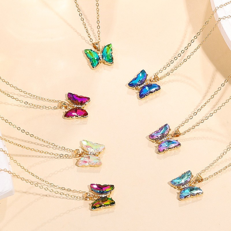 Ventas transfronterizas calientes coloridas 3 piezas de aretes collar anillo de moda europea y americana mariposa elegante collar de diamantes para mujeres image 4