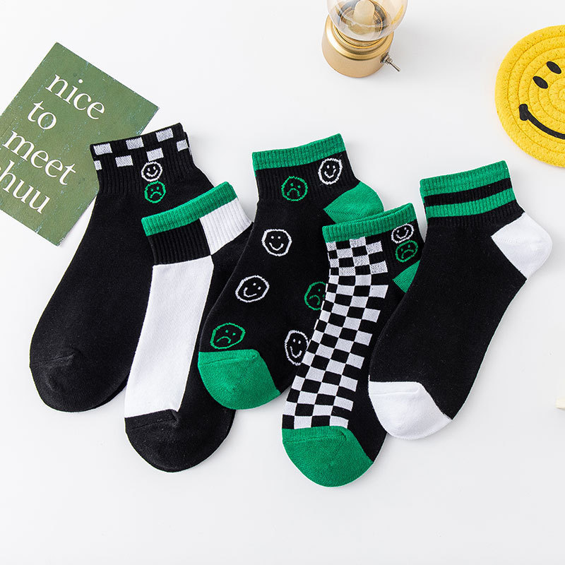 Spring and Summer New Style Socks Women's ins Trendy Black and Green Checkerboard Women's Boat Socks Women's Smiling Face Lattice Red Low-top Short Socks Spring and Summer New Style Socks Women's ins Trendy Black and Green Checkerboard Women's Boat Socks Women's Smiling Face Lattice Red Low-top Short Socks