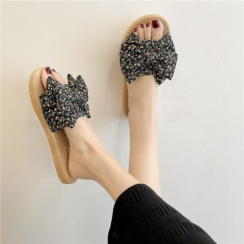 Cross-border new summer slippers, women's outerwear flat fashion bow ins trendy beach flower sandals wholesale