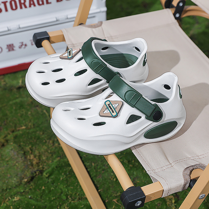 Zapatos con agujeros para niños, niños de verano, niños de interior, niñas, bebés, muebles para el hogar, suela suave antideslizante, nuevas sandalias y zapatillas de playa