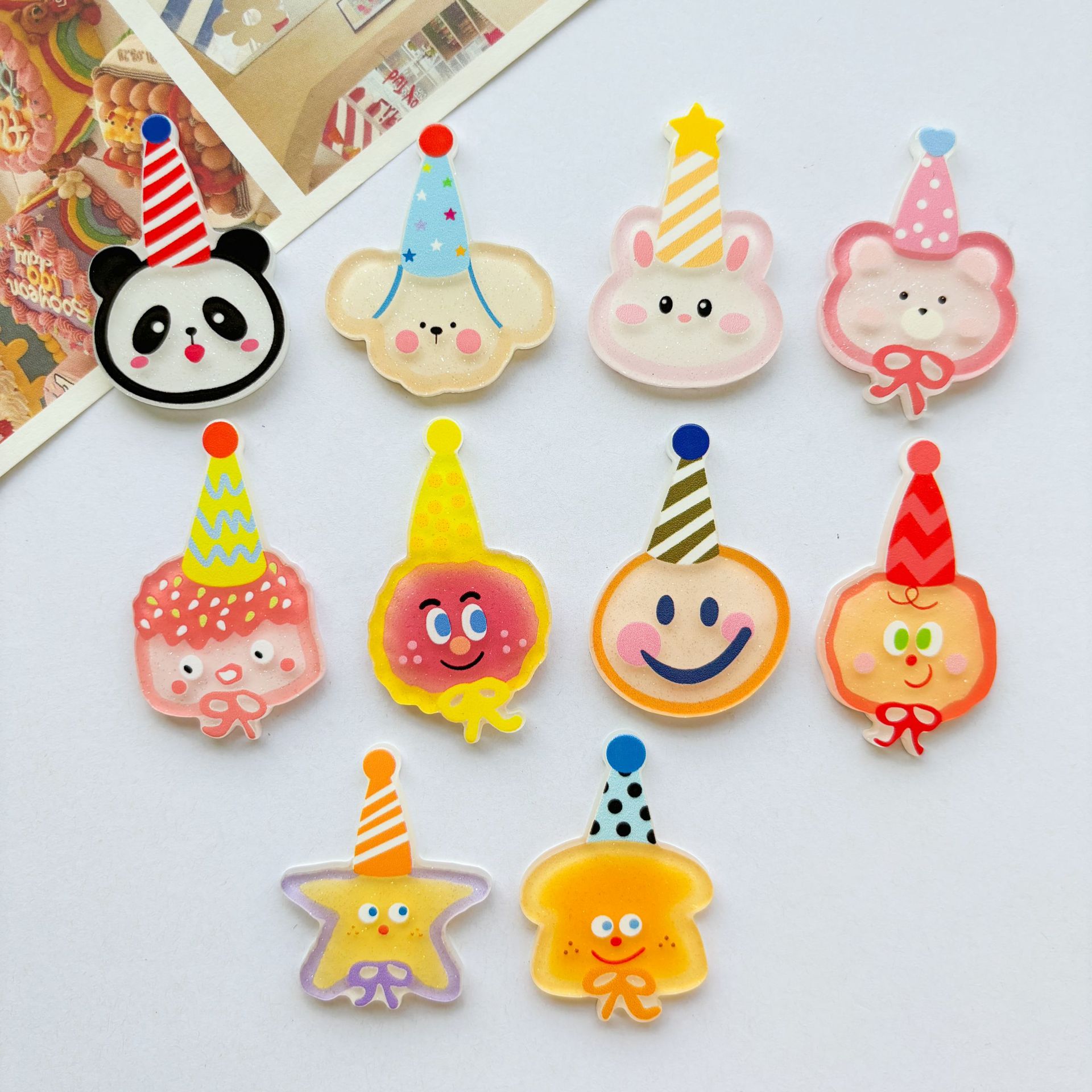 아크릴 창조적 인 만화 파티 생일 모자 작은 동물 패치 DIY 헤어핀 브로치 냉장고 스티커 액세서리