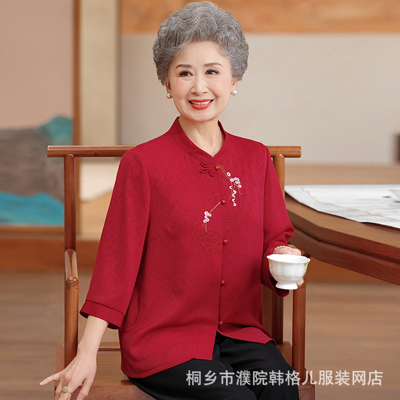 Middle-aged and elderly women's summer shirt seven-sleeve mother's shirt Xi mother-in-law wedding dress grandma embroidered top