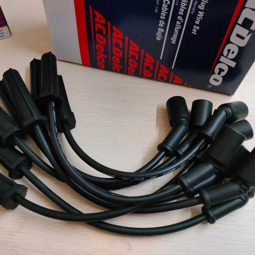 12570616 12611424 8125706160 UF413 Bobina de encendido de alto voltaje para Cadillac Escalade Camaro